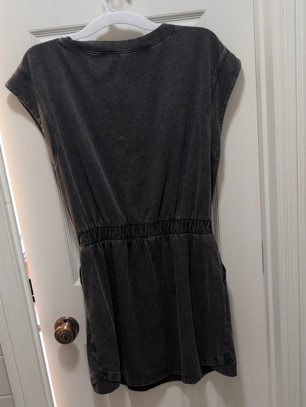 Raw Mode Washed Black Sleeveless Elastic-Waist Dress